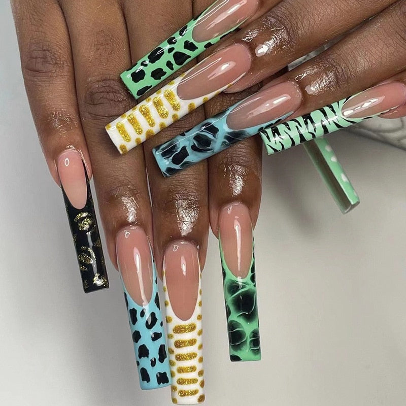 24pcs Smiley Cloud Stiletto False Nails